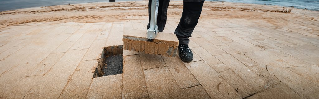 Optimas Fogningsmaskin för snabb och hållbar fogfyllning av markstensfogar